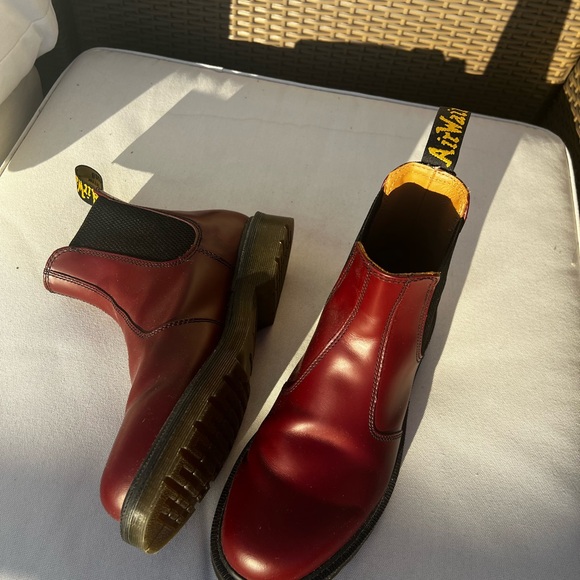 Dr. Marten Chelsea Boot in Oxblood Red - Picture 3 of 4